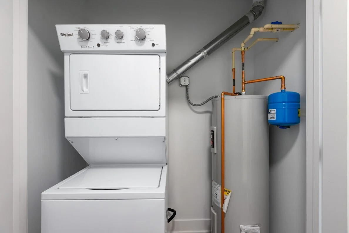 des-plaines-tower-des-plaines-il-in-unit-washer-dryer.jpg