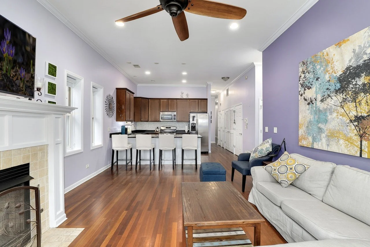 4129 N Kenmore Ave - Pat Condo inside 2.jpg