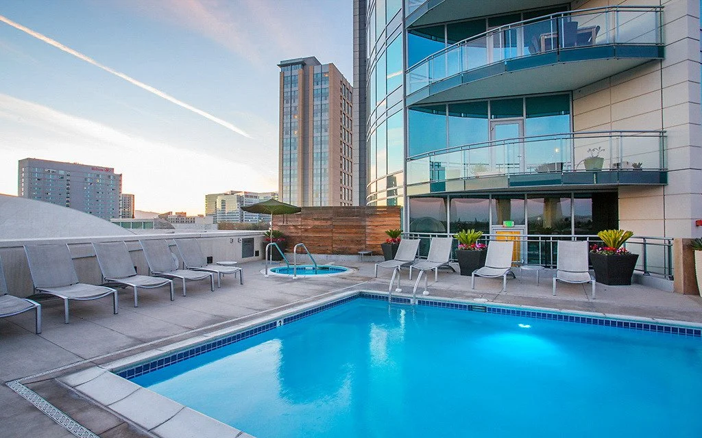 40-360-Residences-Apartments-Swimming-Pool-San-Jose.jpg