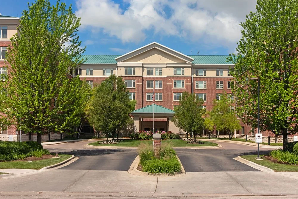glen-ellyn-large-entrance.jpg