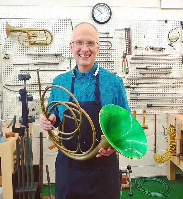 Behold the green bell natural horn...
#brassrepair #natural #horn #neat #unique #brass #instruments #instagram #followus