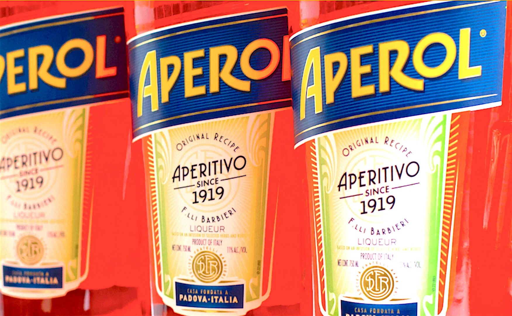 Cocktail Couture: The Aperol Spritz