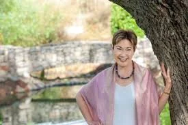 The Wine Atelier Podcast #17: Eileen Crane, CEO + Founding Winemaker of Domaine Carneros