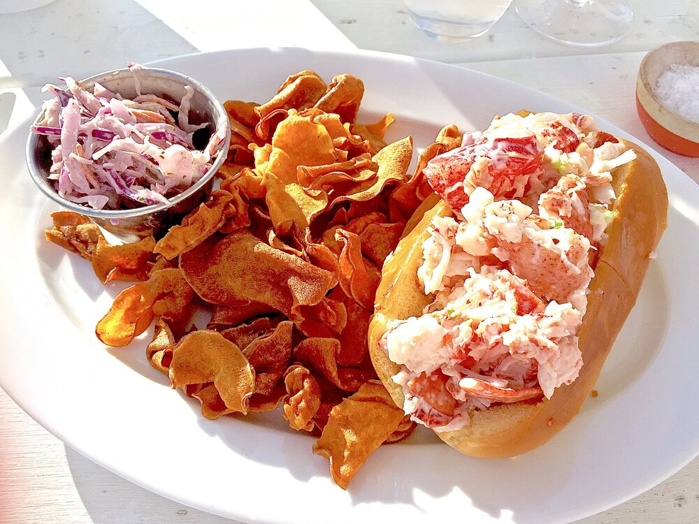 DURYEAS LOBSTER ROLL.jpg