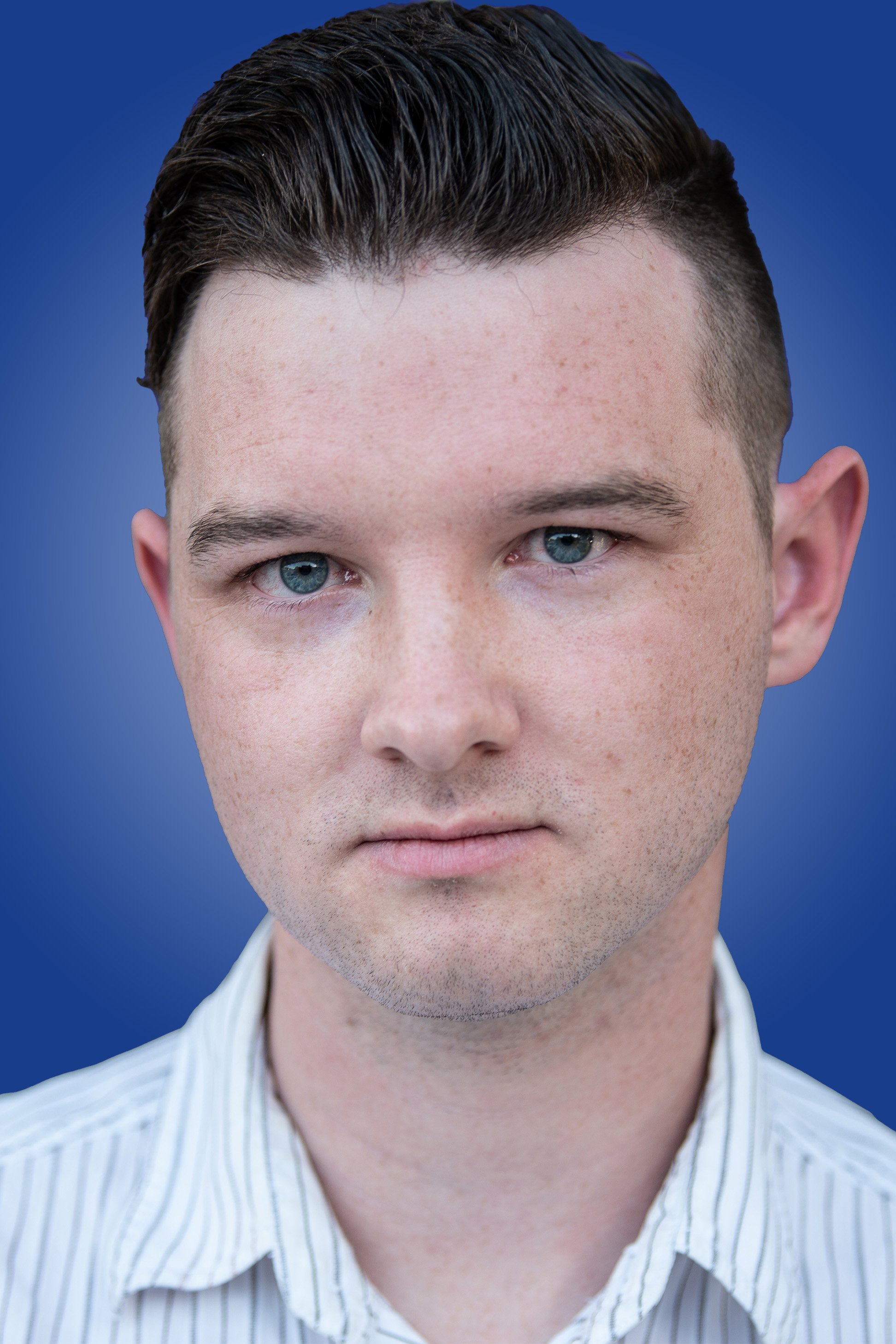 headshot 2.jpg
