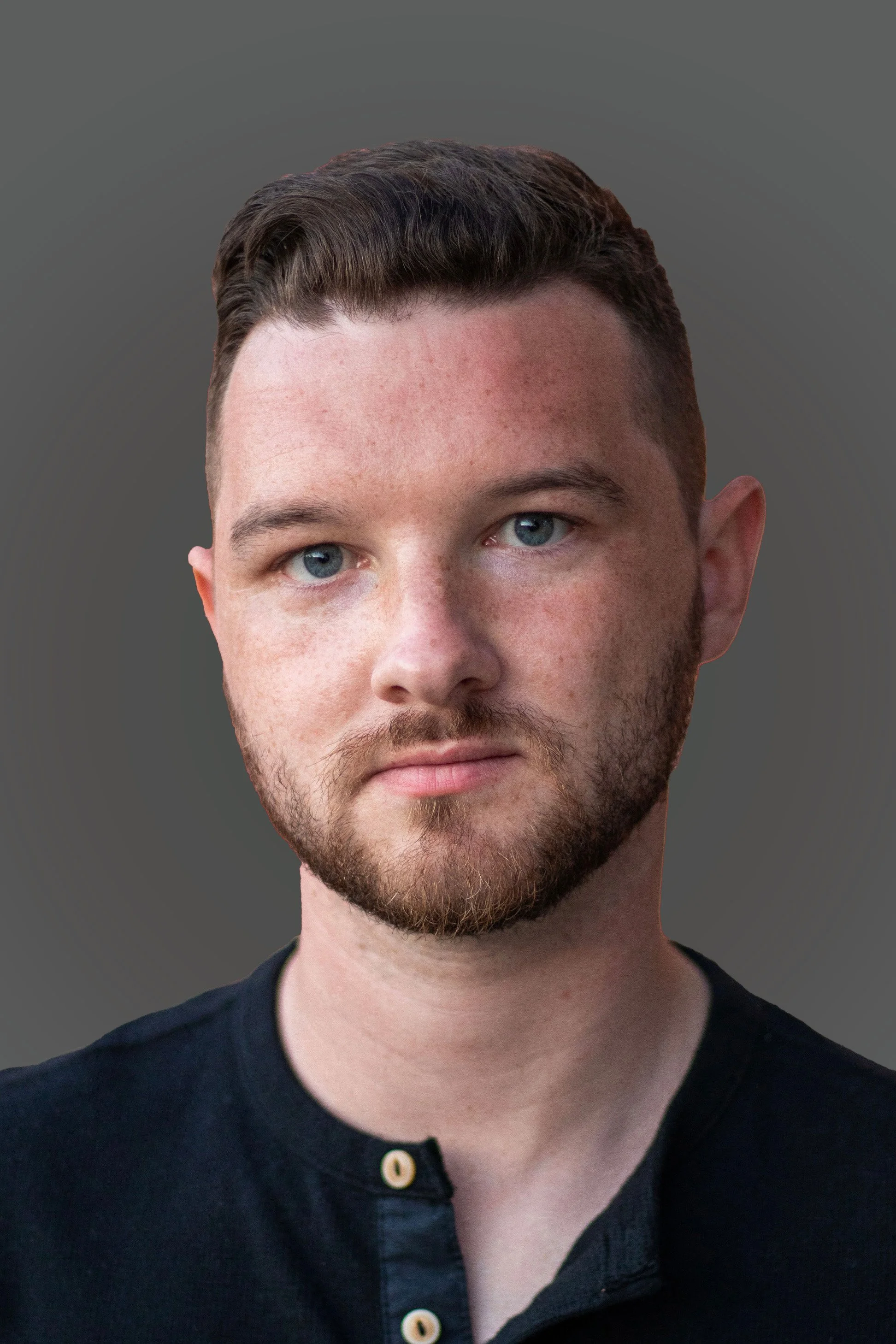headshot 4.jpg