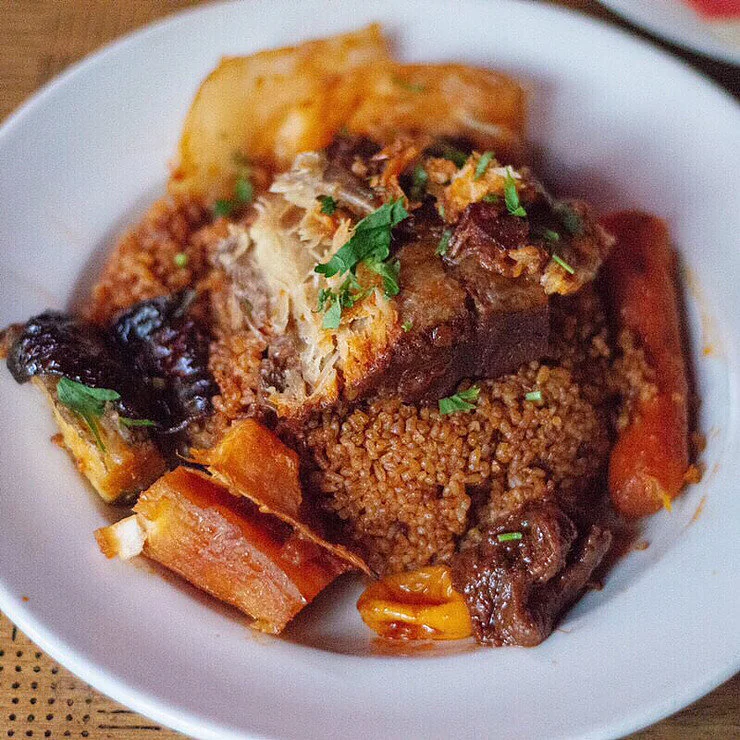 Cafe Rue Dix & Marché Rue Dix