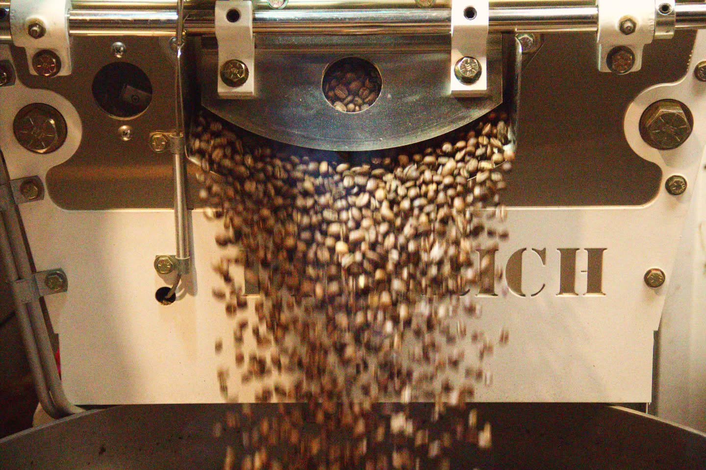 📸 A Fresh Batch of Beans Exiting the Roaster
.
From the Lab this week we have six Single Origins and a special Blend! 
- **Valentines Blend** | Notes: Cocoa, Cranberry, Dried Fruit, Praline (available for a limited time)
- Mexico | Notes: Malty, Coc