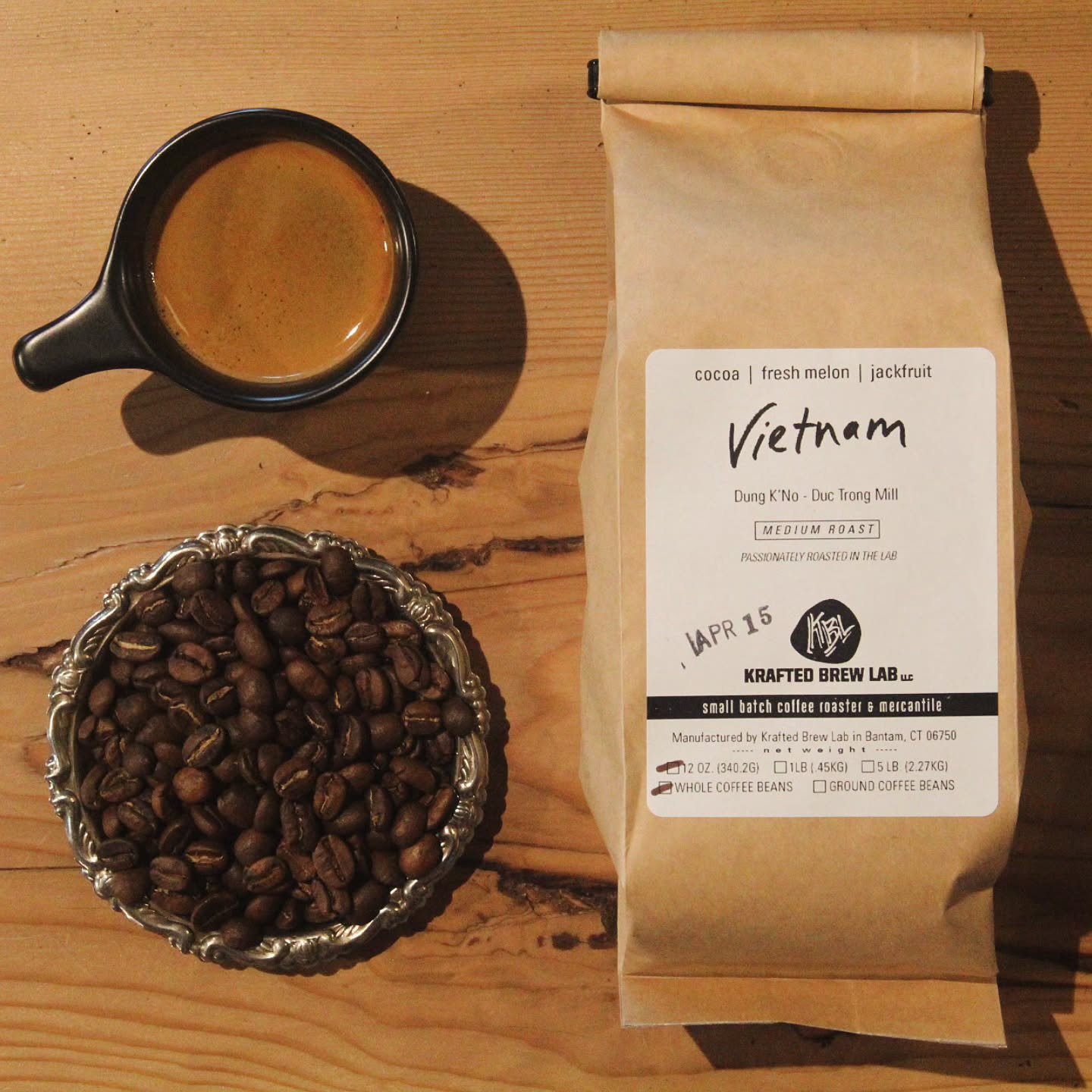 📸 Our Newest Bean from Vietnam
.
From the Lab this week we have five Single Origins and two Signature Series!
- Vietnam | Notes: Cocoa, Fresh Melon, Jackfruit
- Mexico | Notes: Malty, Cocoa, Vanilla
- Uganda | Notes: Woody, Biscuity, Nilla Wafer (Ro