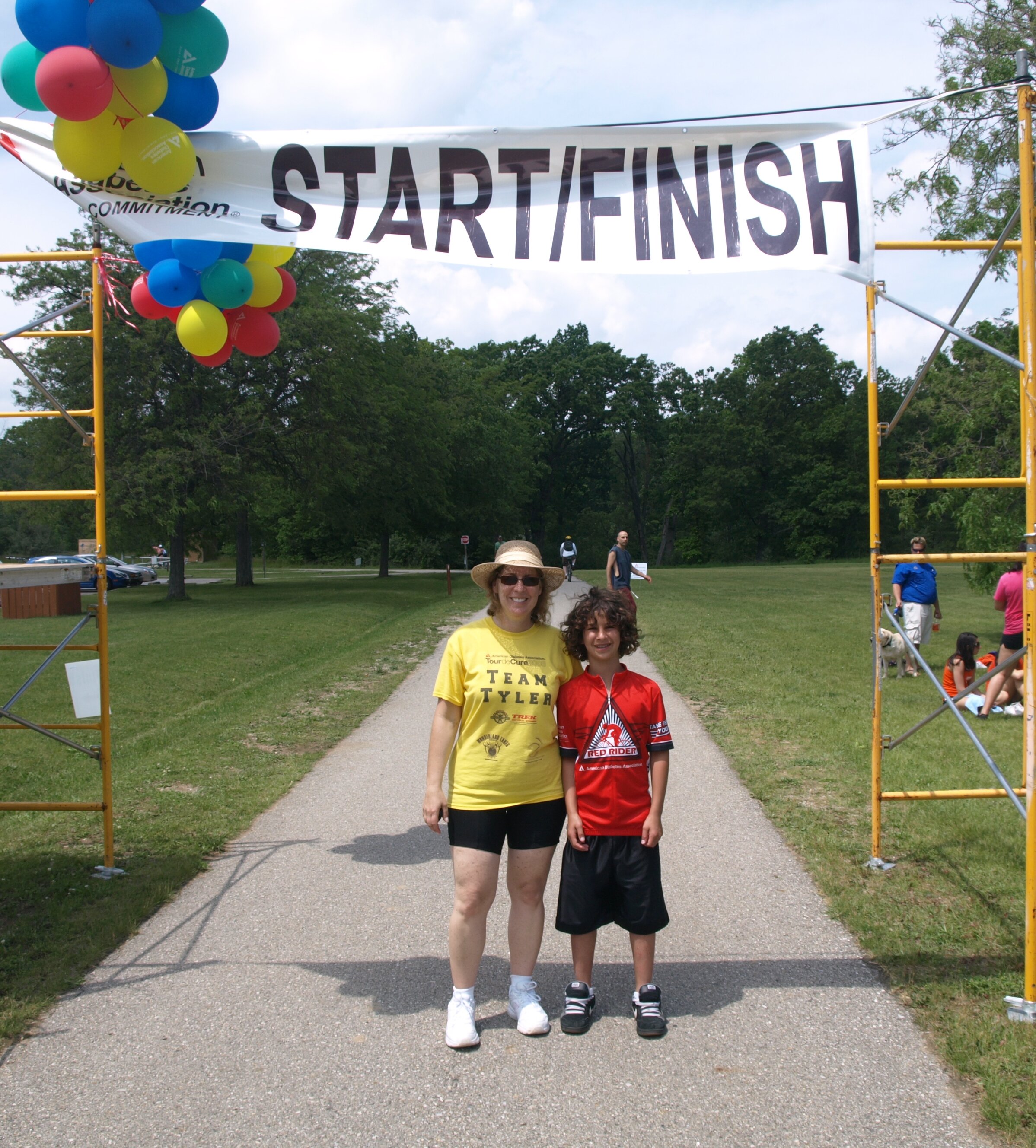 peri and tyler at finish line.jpg