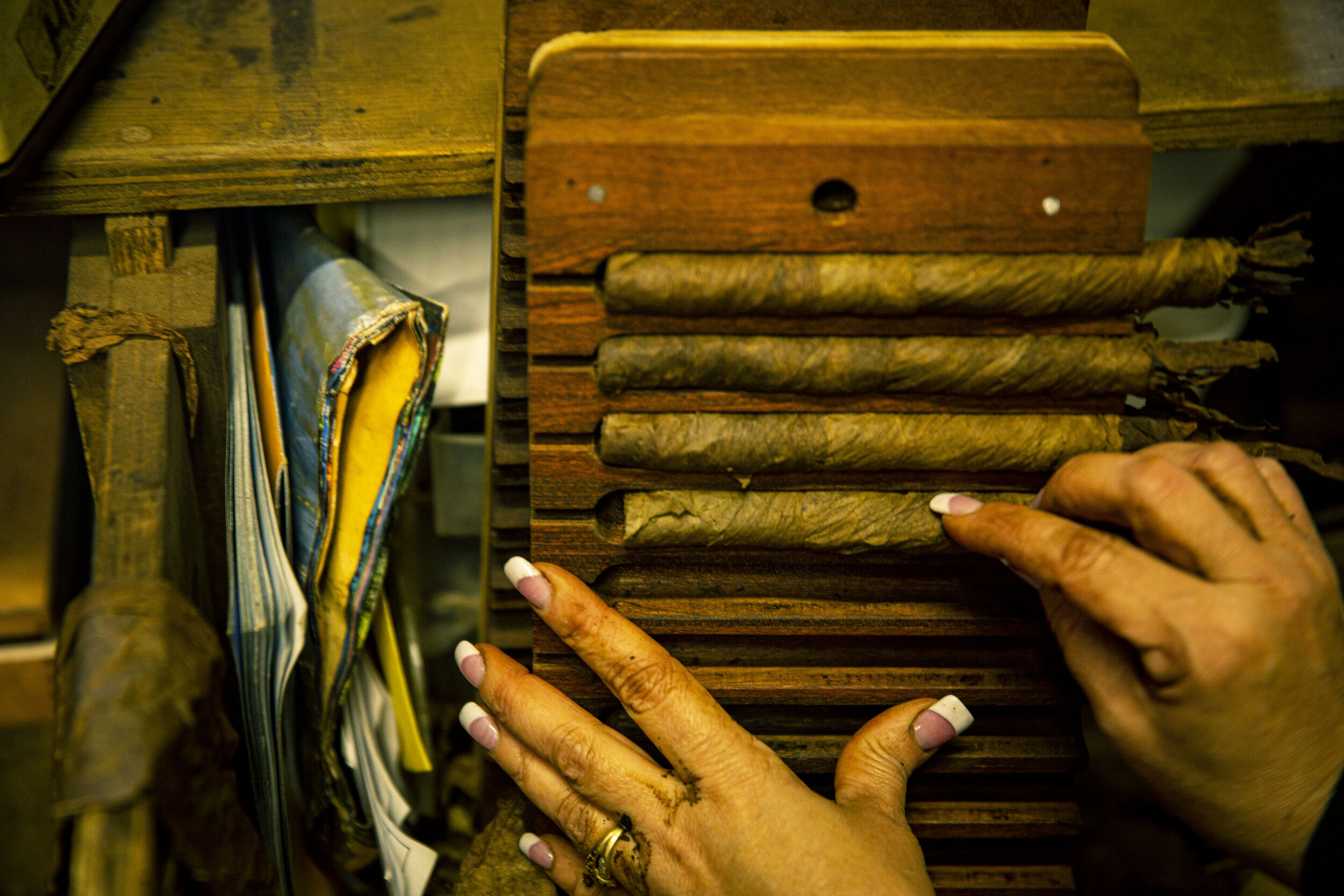 Vicki Leopold - ©vickileopold.New Orleans Cigar Factory.womenswork_2.jpg