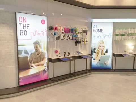 Melbourne Discovery store Telstra on the go
