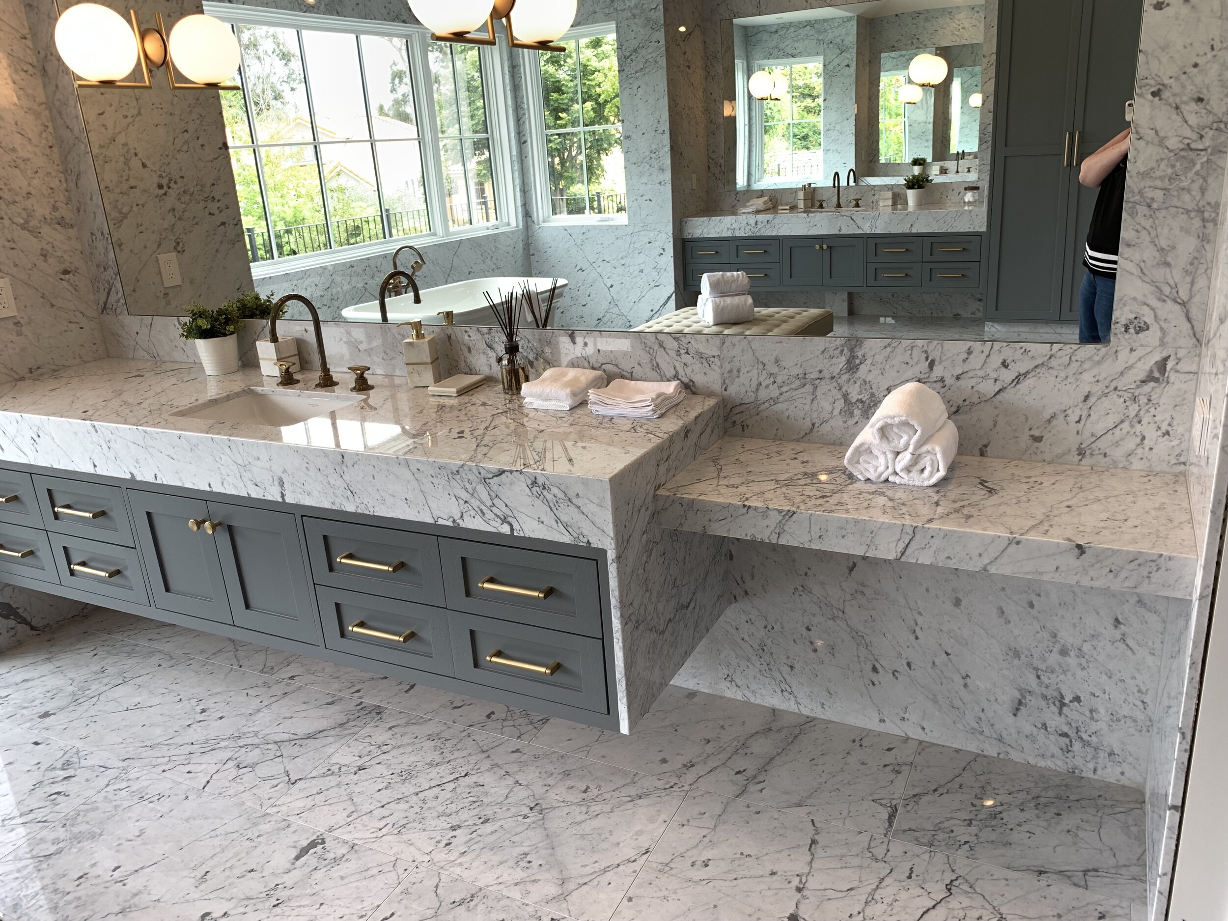  Statuarietto Marble 