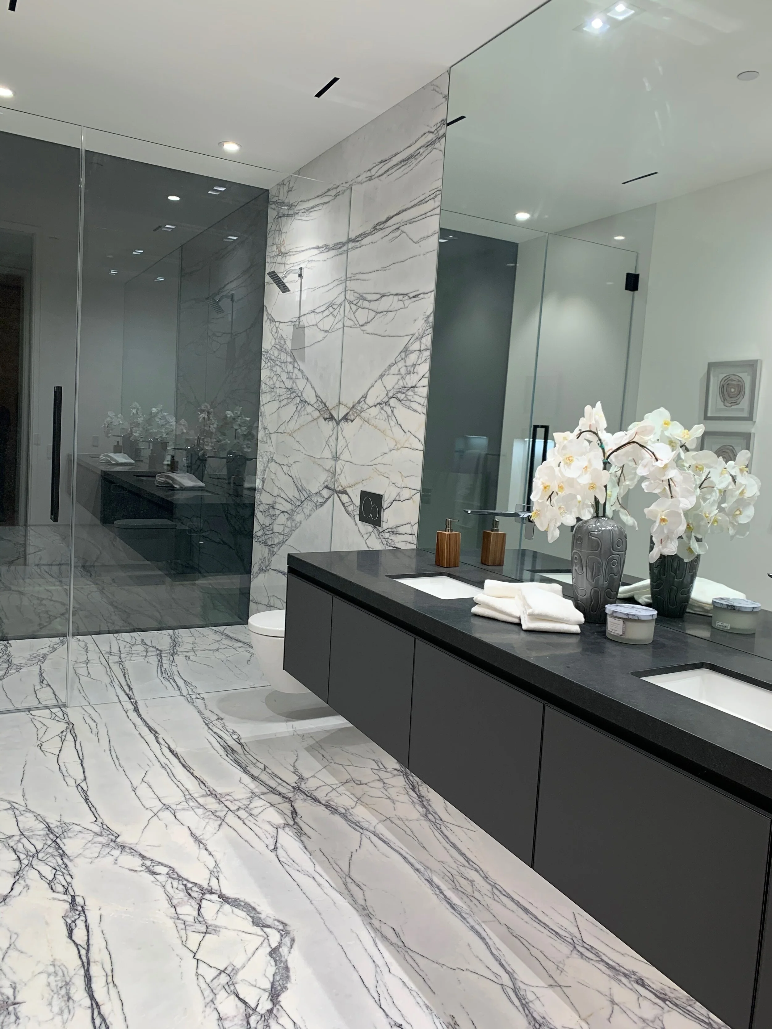  Lilac Light Marble 