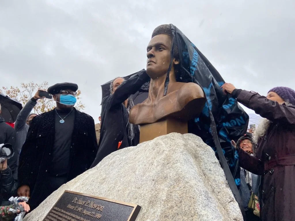 ‘Long live the legacy of Dr. Huey P. Newton’: Sculpture honors Black Panthers co-founder