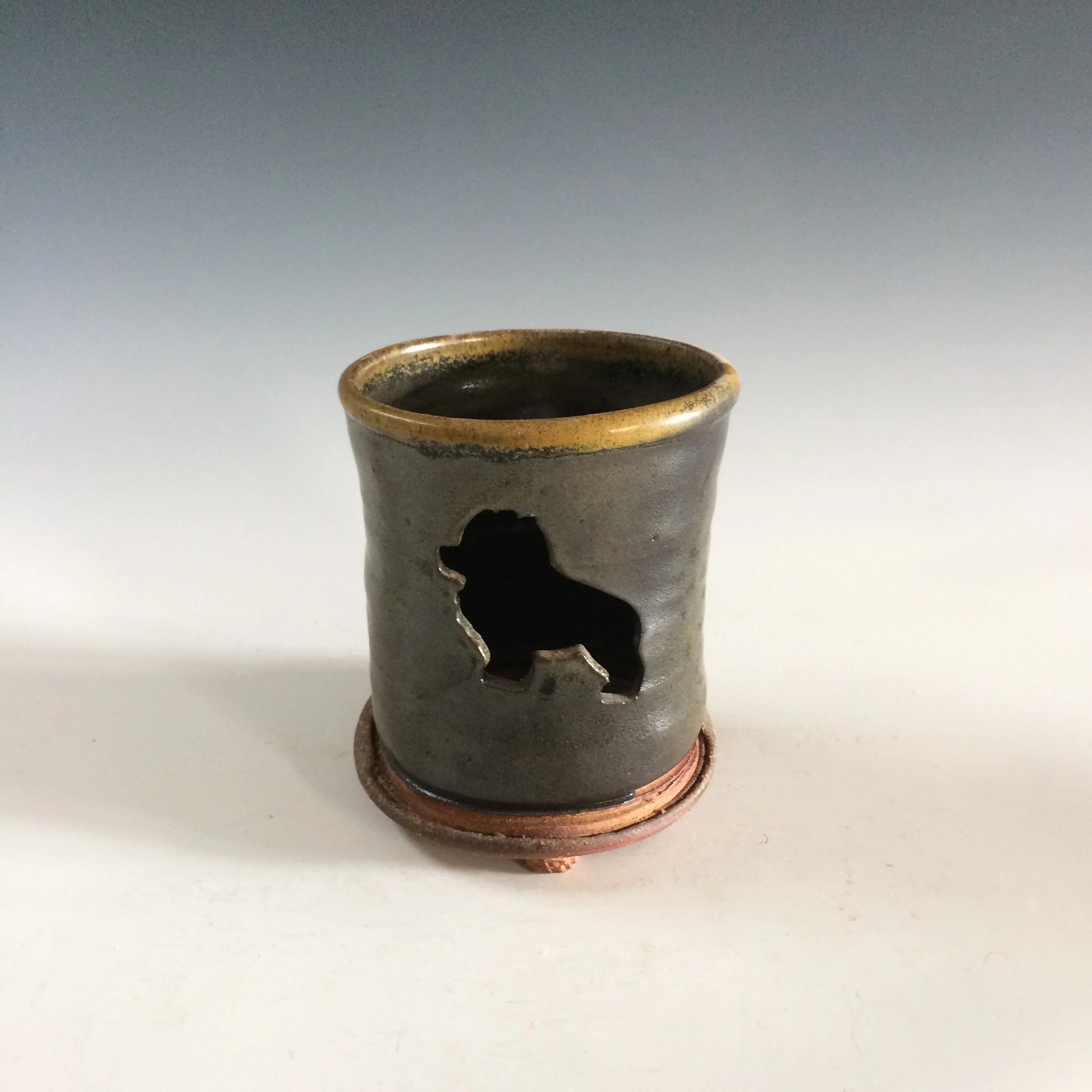 Lion cutlery drainer