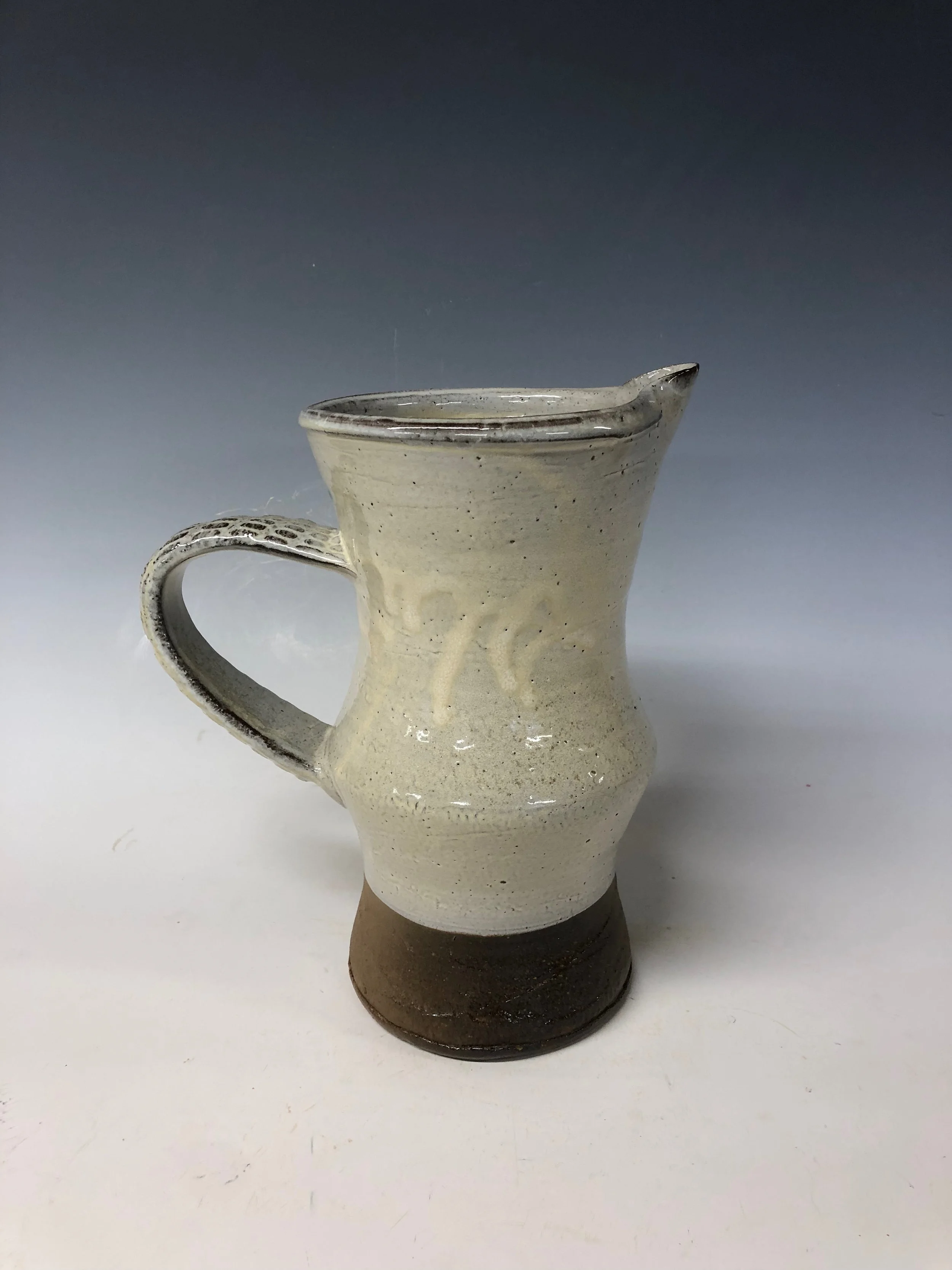 Large jug - Cream glaze