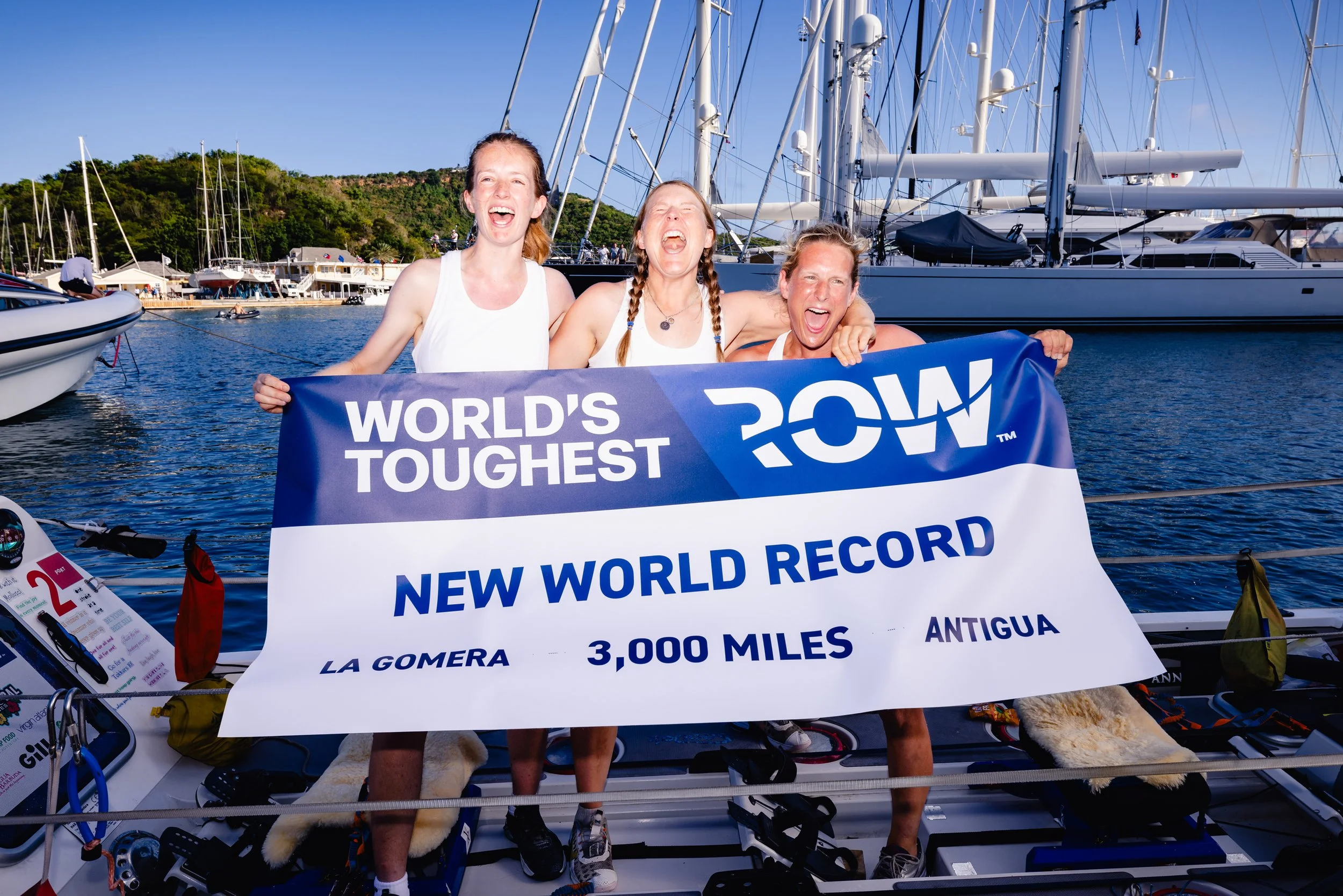 WaveBreakers World Record Ocean Rowing Team Coached by Duncan Roy Rowing Roy