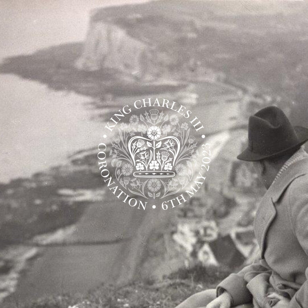 Sir No&euml;l Coward overlooking the White Cliffs of Dover, 1945. 🇬🇧 

We hope you had a wonderful coronation day.