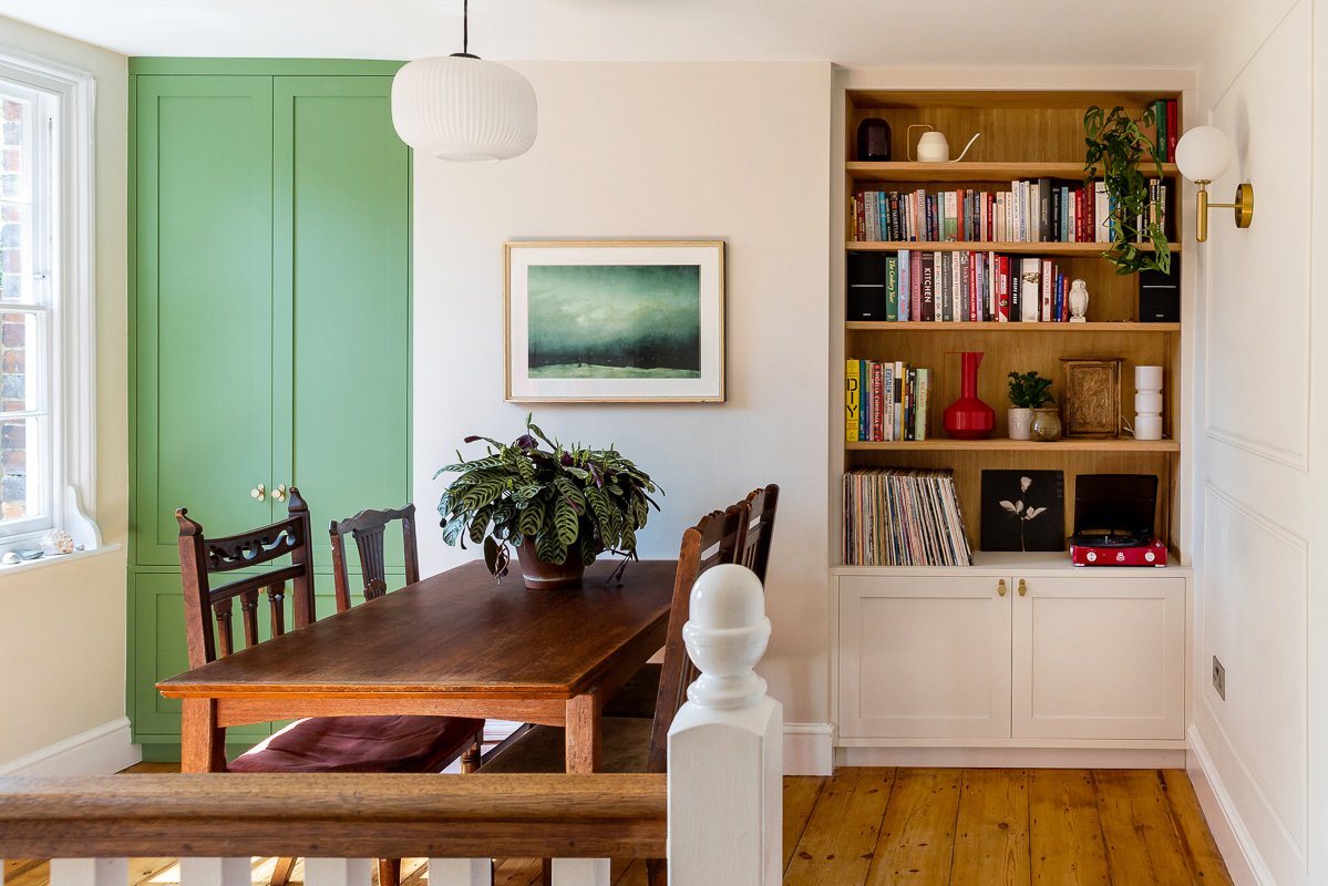 CharlotteBucciero-interiors-dining-country-style-living-bespoke-carpentry-wood-bookshelf.jpg