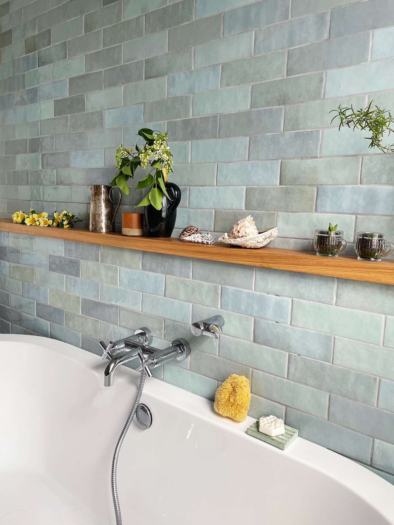 CharlotteBucciero-Interiors-Bathroom-walltile-design-blue-oak-shelf.jpg