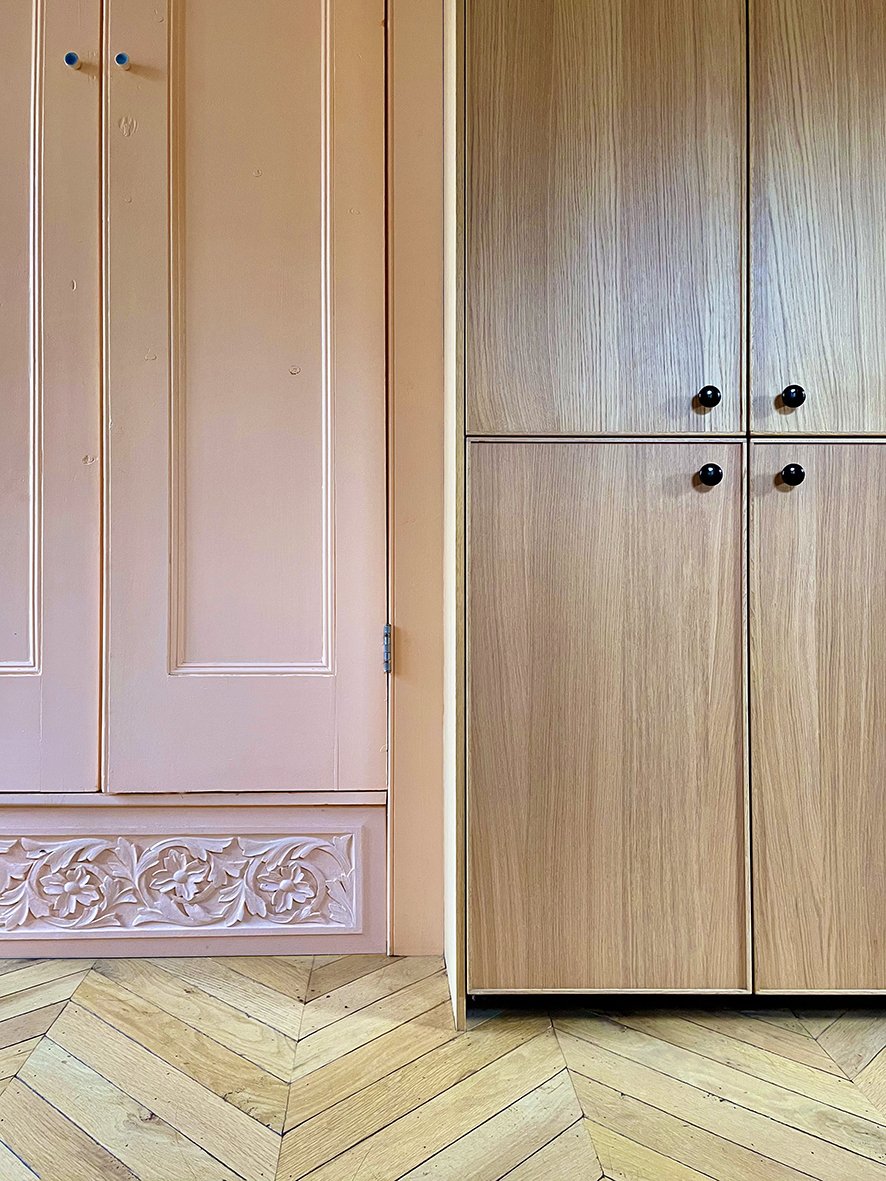 CharlottteBucciero-interiors-storage-cupboard-oak-pink-chevron.jpg