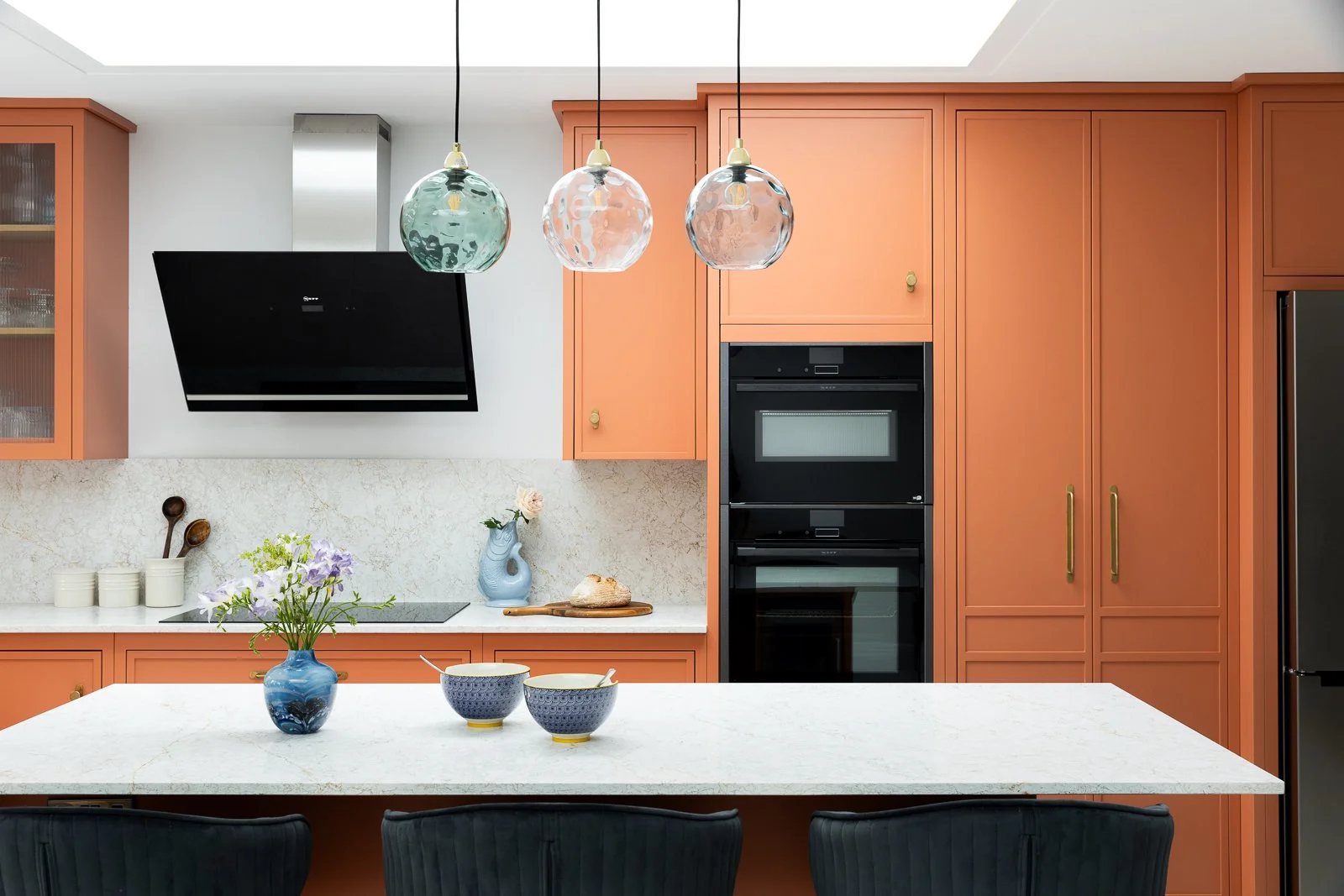 kitchen-island-with-seating-charlotte-bucciero-interiors.jpg