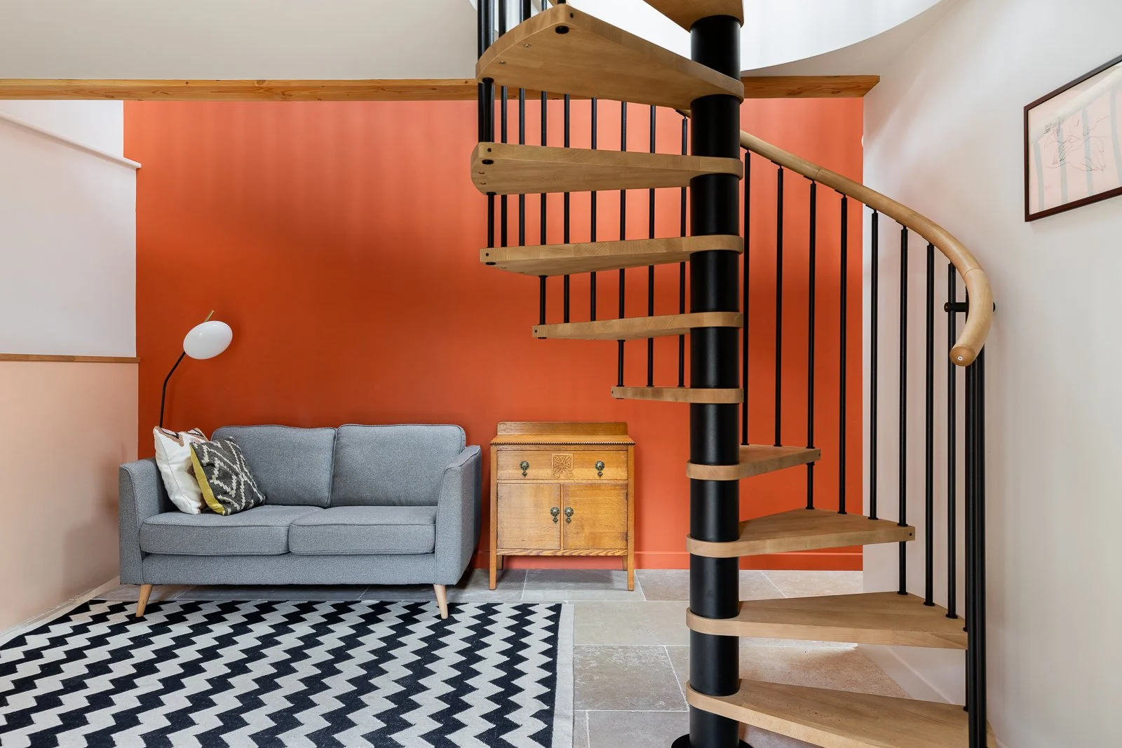 mezzanine-spiral-staircase-vintage-colourful-charlotte-bucciero-interiors.jpg