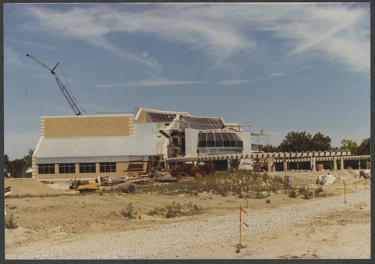Minnetrista Building Construction 1_Del Co Historical.png