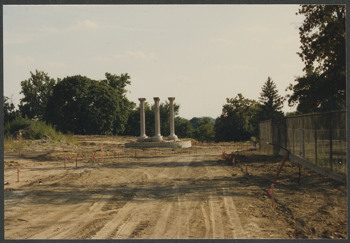 Minnetrista construction showing the Parkway and eventual place where the Parkway + Boulevard meet, circa 1987