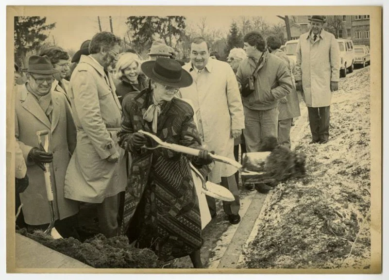 Trail Groundbreaking 1987_Minnetrista Collections.JPG