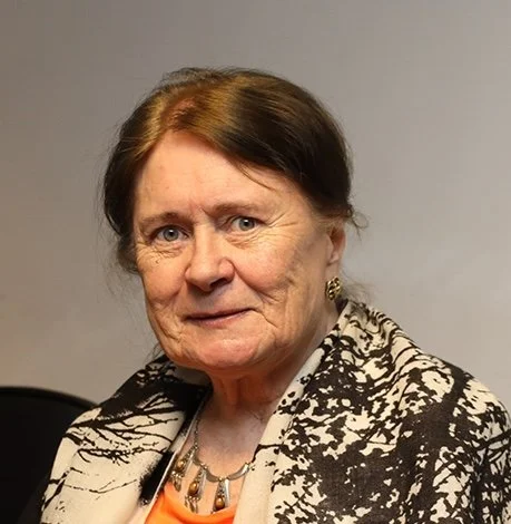 Mariel Birnbaumer, Hospitality