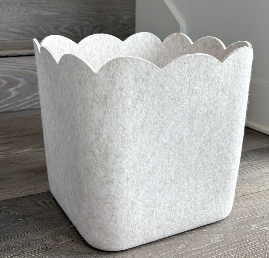 Scalloped Felt Baskets
