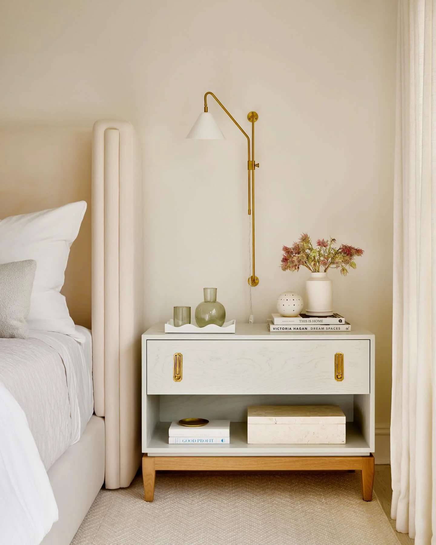 Dreamy Primary Bedroom 🤍

Photo @readmckendree