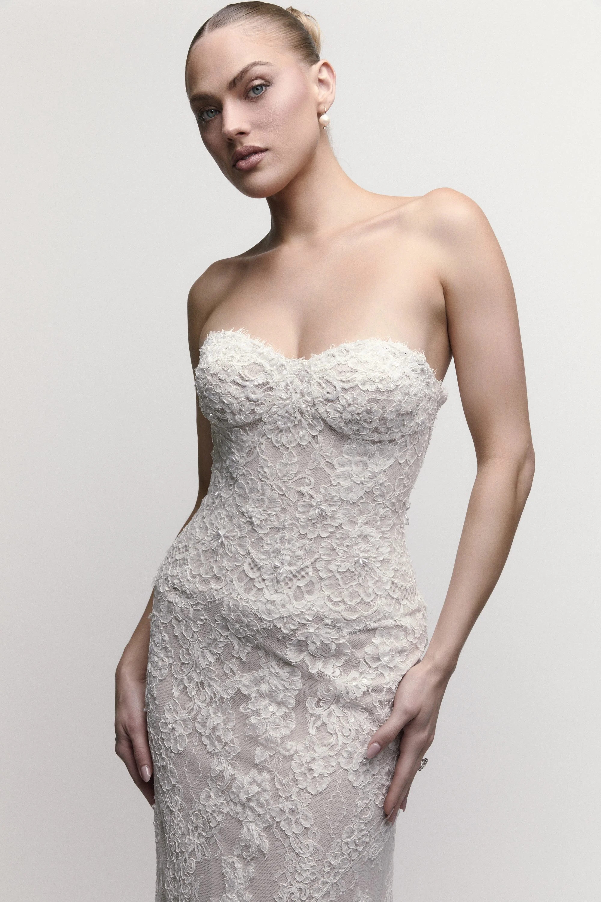 61106B_Emerson_Ivory-Latte_C.jpg