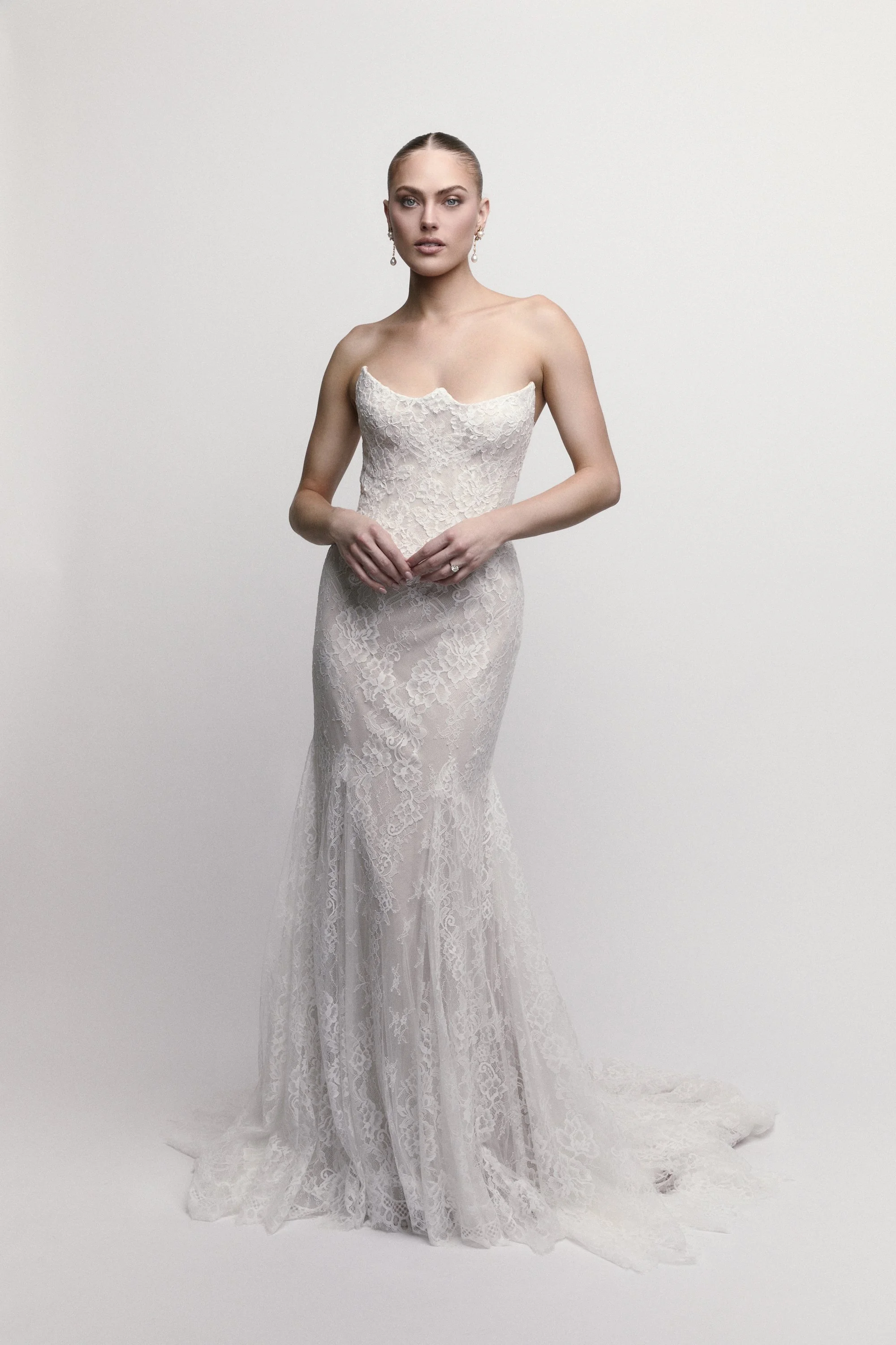 61112B_Charissa_Ivory-Latte_A.jpg