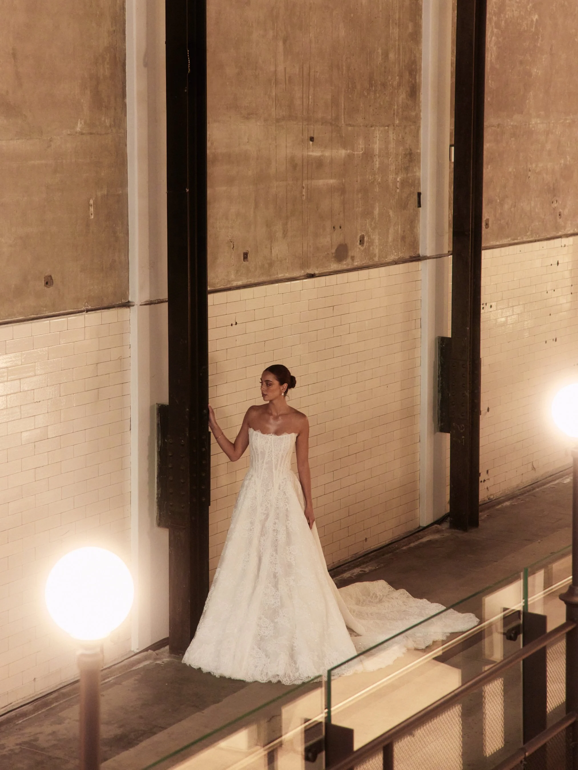 Dahlia_in_Chantilly_lace_2.jpg