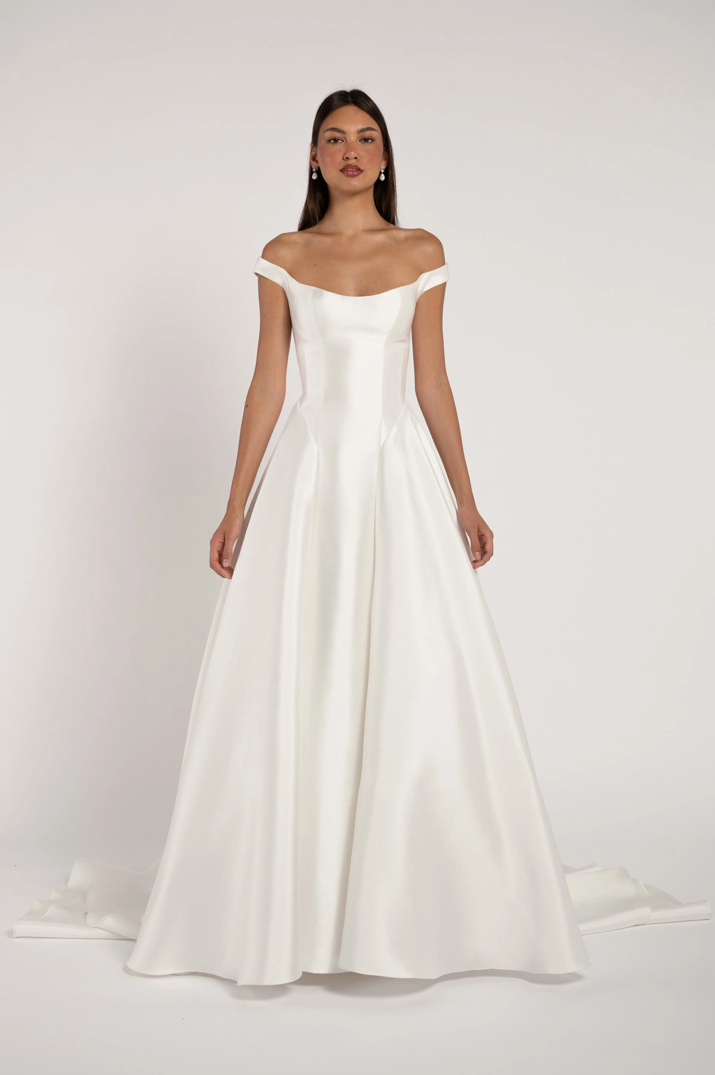Alyne_Ecomm_44594_Edited_1_2400x3600.jpg
