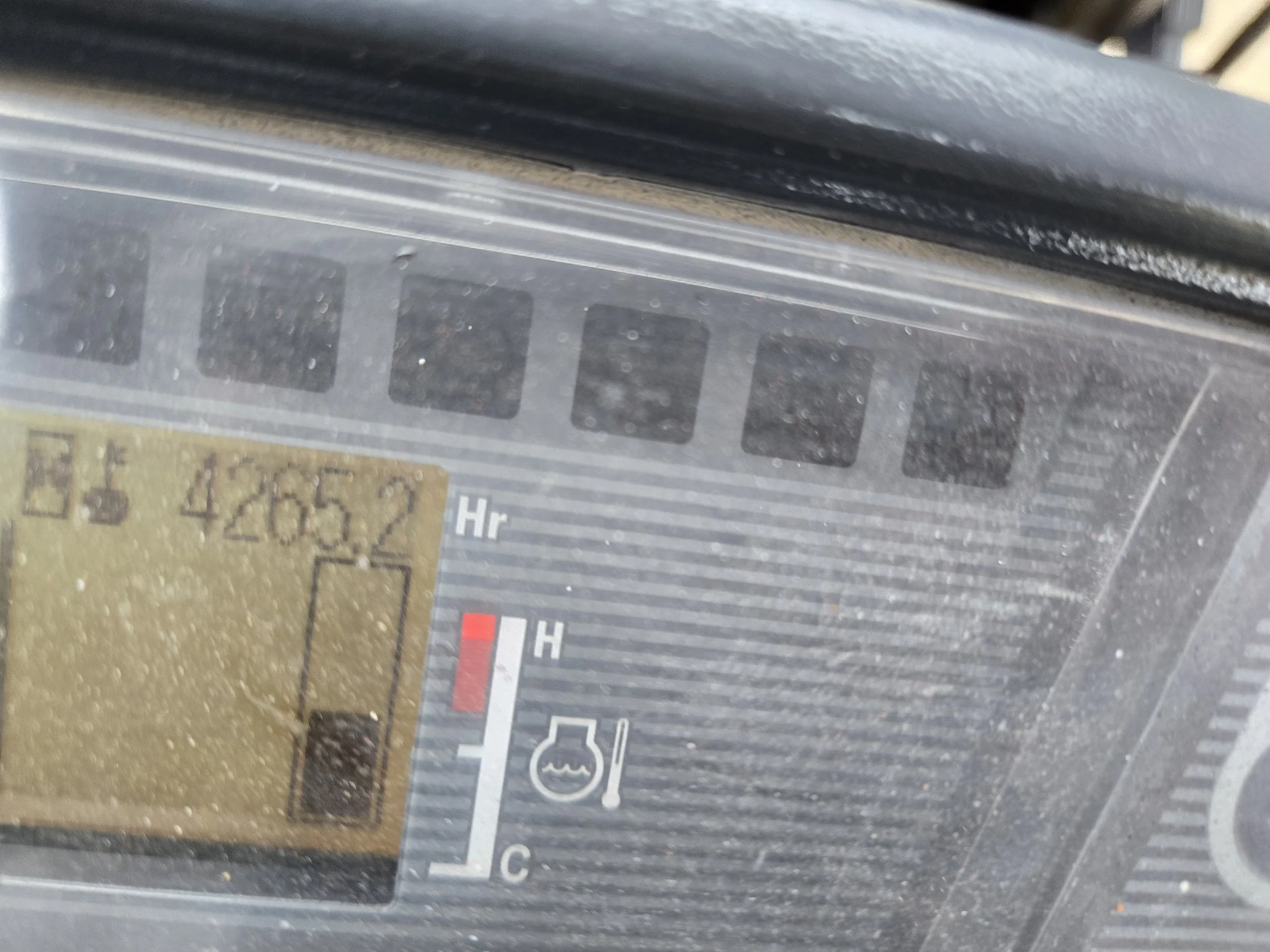 Cat 2P6000 (12).jpg