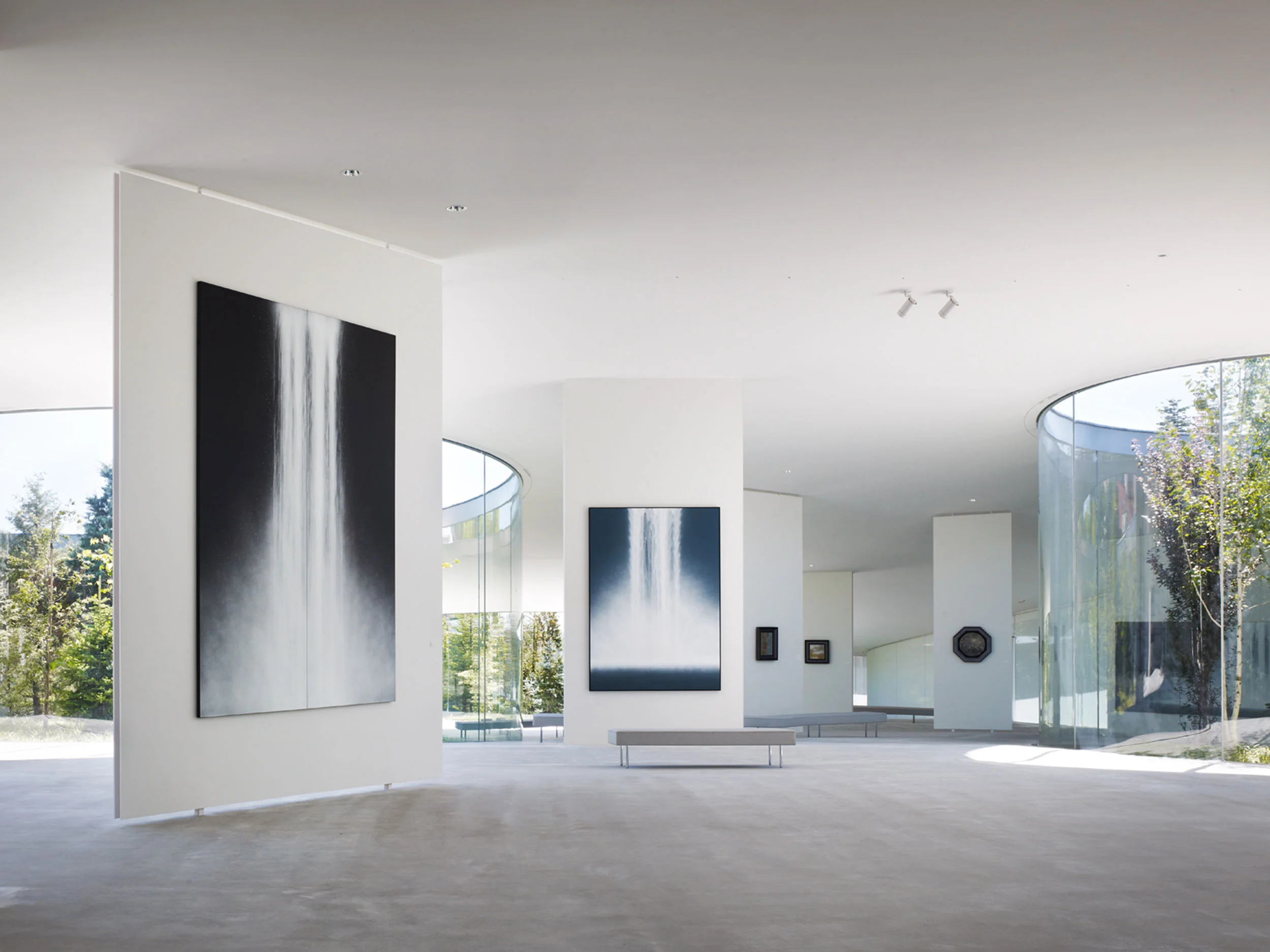 Hiroshi Senju Museum