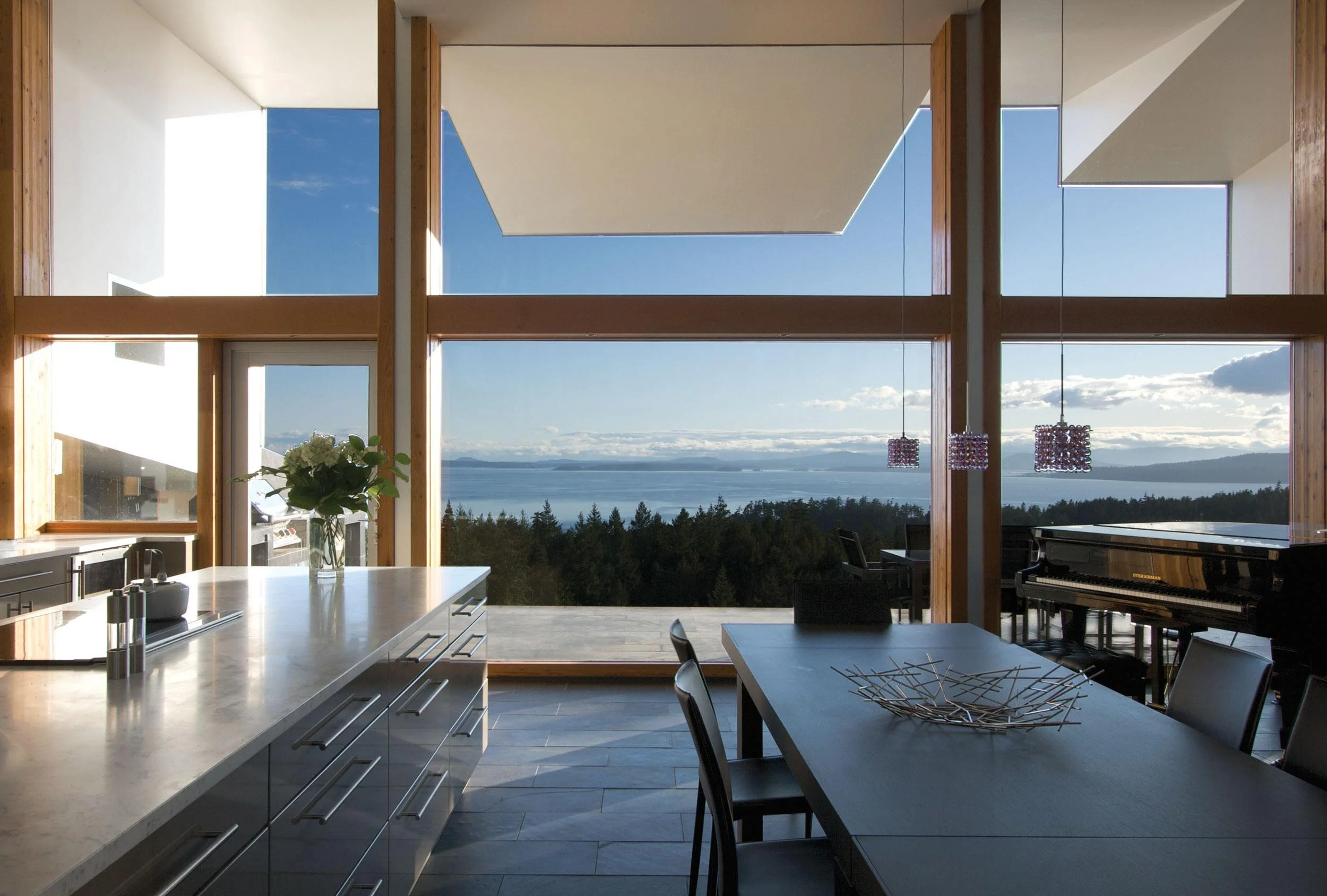 04-ridge-house-squoosh-photoshop-optimized.jpg