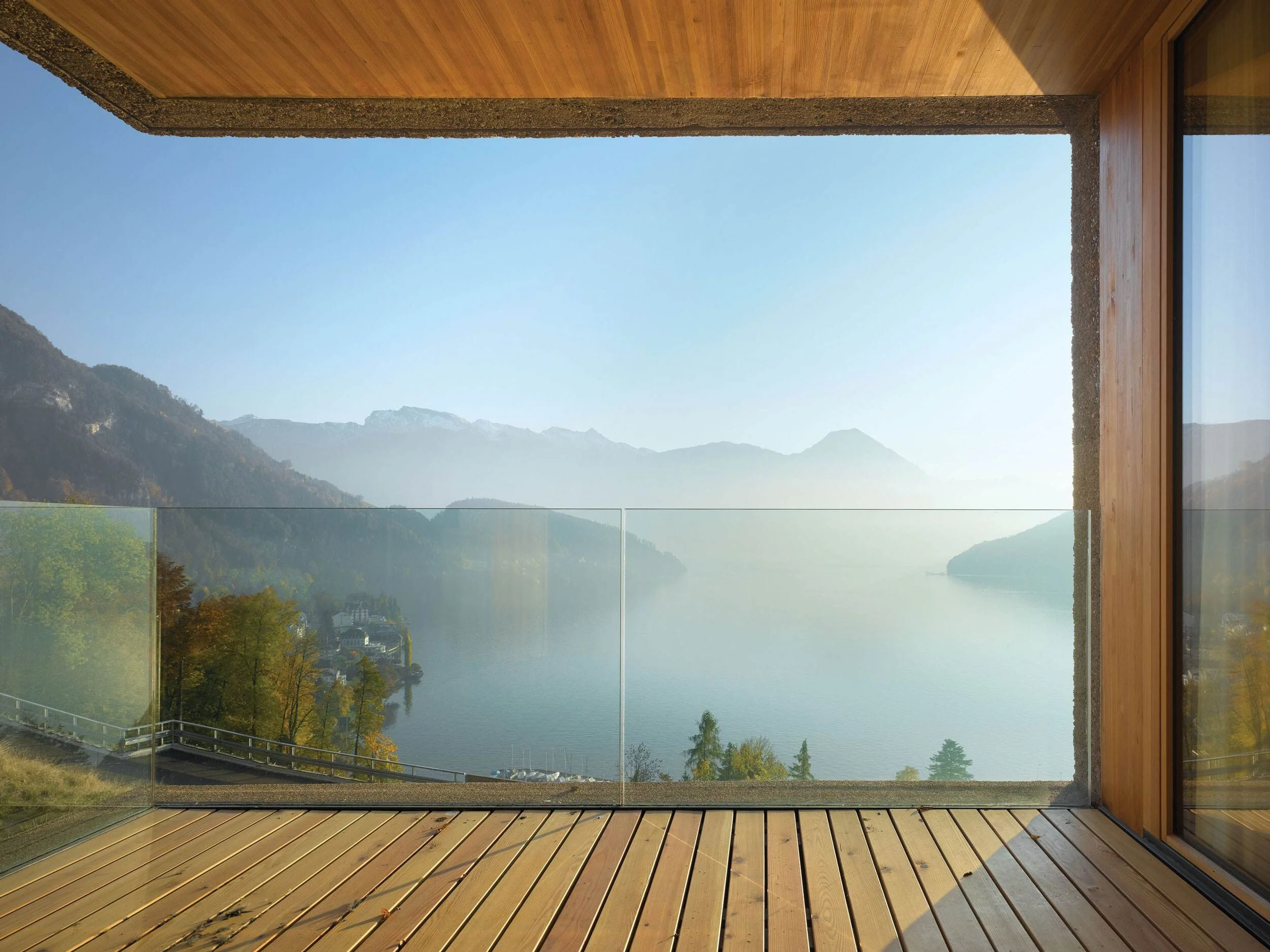 02-holiday-home-in-vitznau-squoosh-photoshop-optimized.jpg