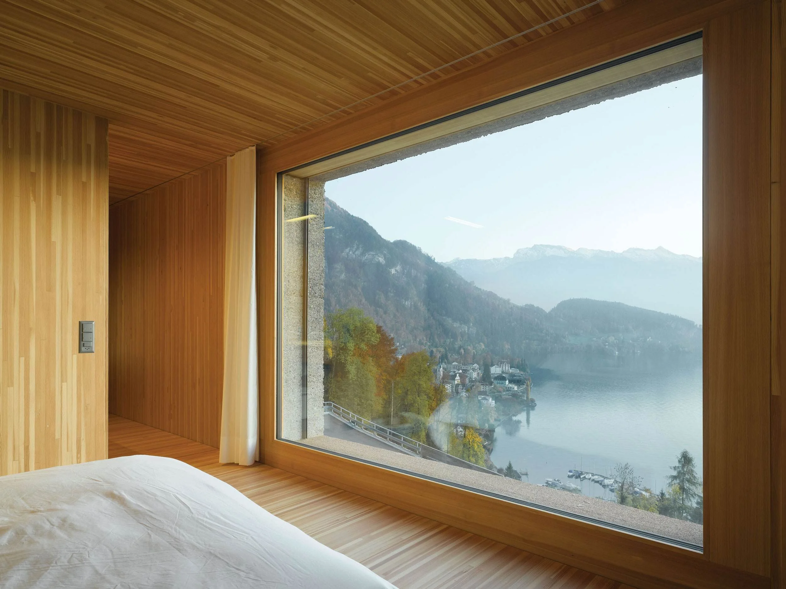 03-holiday-home-in-vitznau-squoosh-photoshop-optimized.jpg