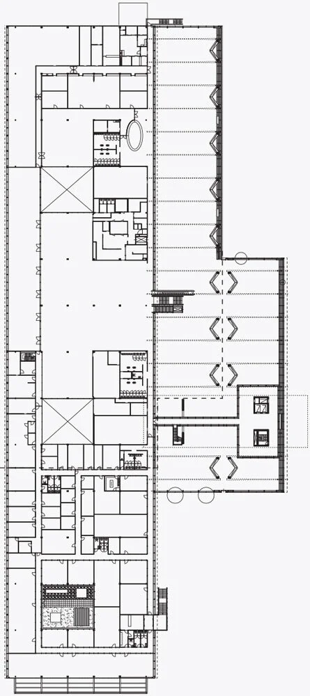 06-eindhoven-airport-extension-and-hotel-photoshop-optimized.jpg