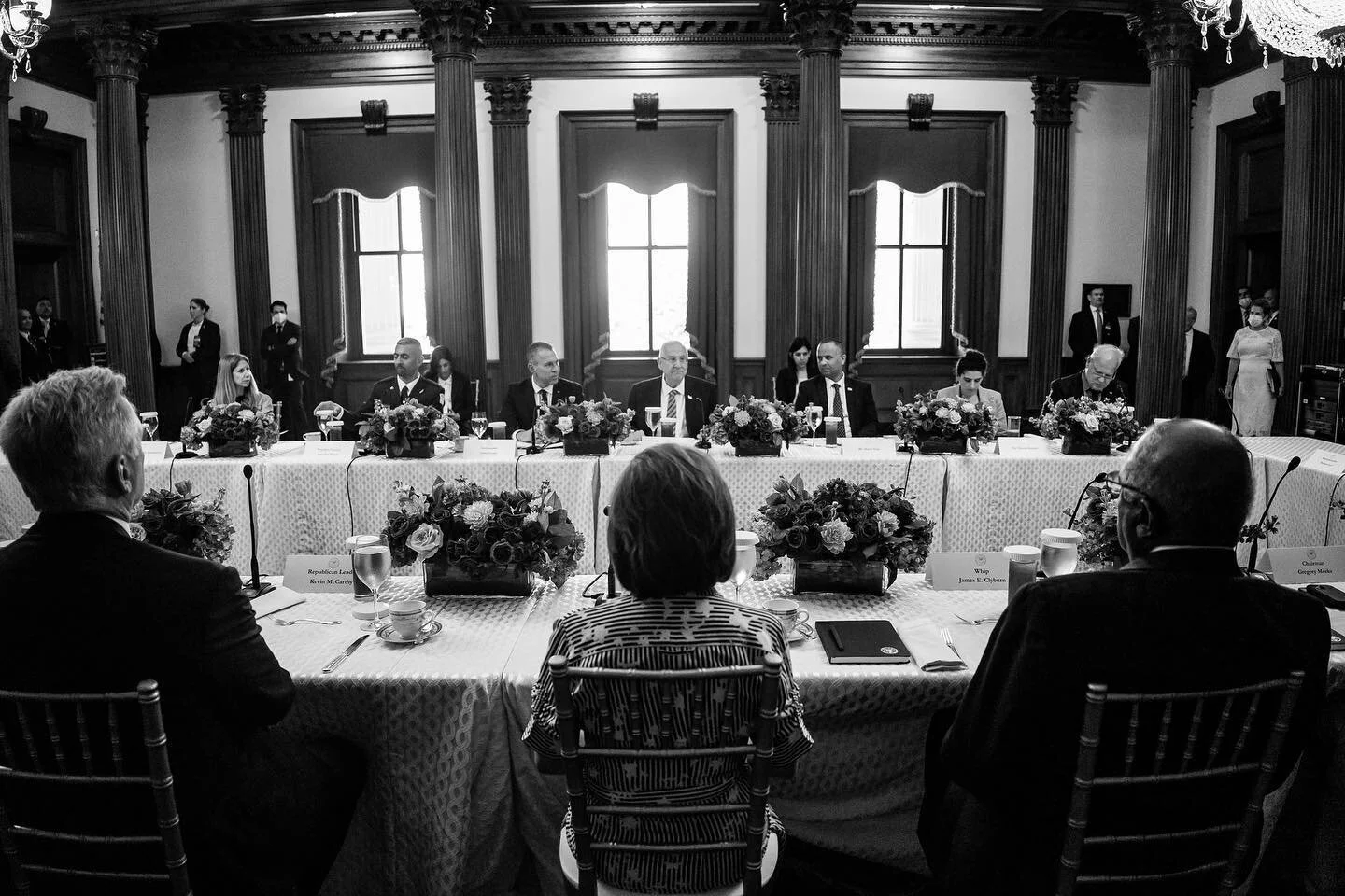 4 Presidents in 3 months? Bet. 🔥

Photographing His Excellency&nbsp;Reuven Rivlin,&nbsp;President of the State of&nbsp;Israel, at the United States Capitol yesterday.