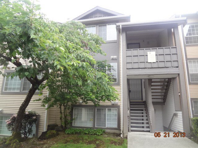 26335 116 Ave SE #H-202, Kent&lt;strong&gt;Sold for $69,850, Represented Buyer&lt;/strong&gt;