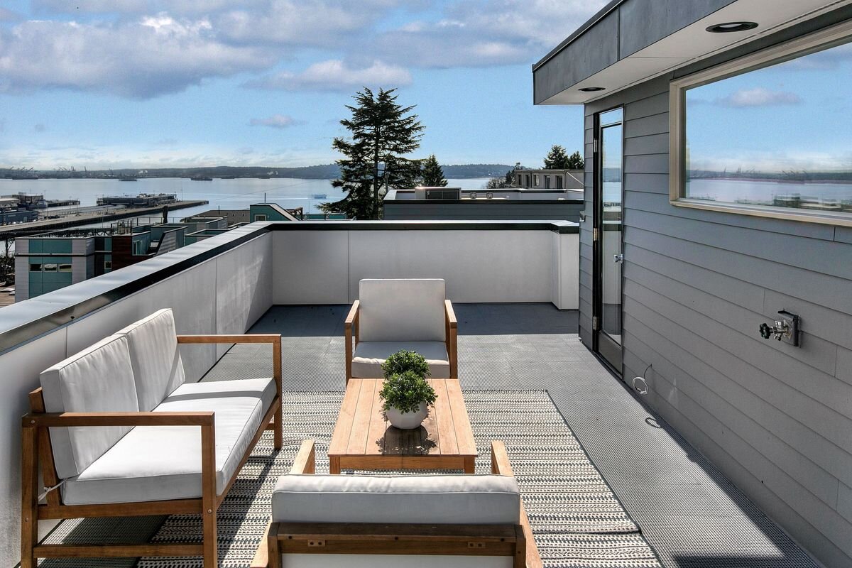 2344 W Plymouth St #B, Seattle&lt;strong&gt;Sold for $929,959&lt;/strong&gt; 
