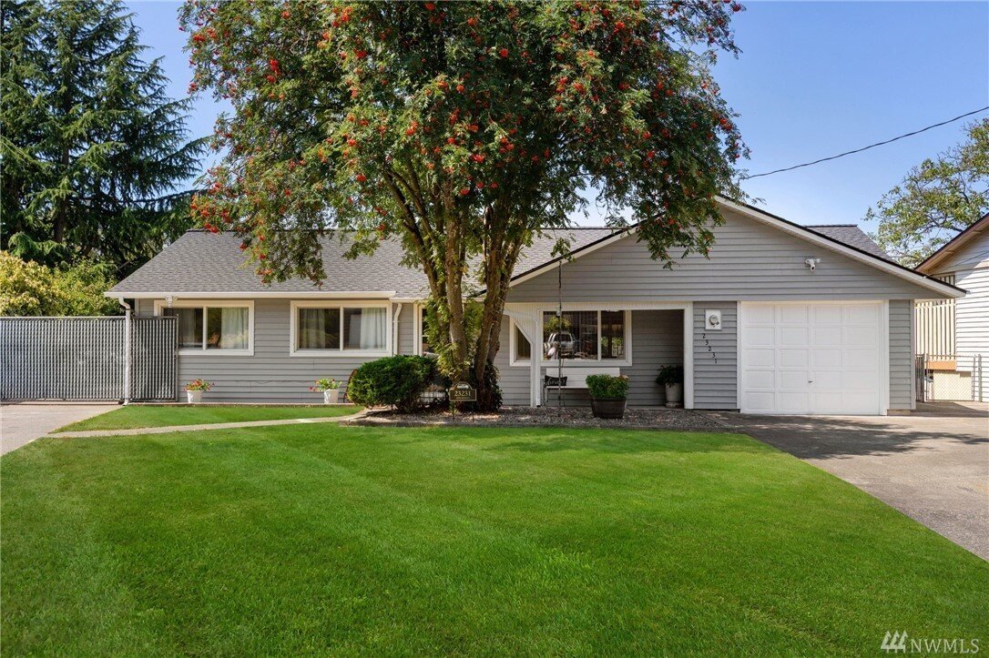 23231 26th Ave S, Des Moines&lt;strong&gt;Sold for $505,000, Represented Buyer &lt;/strong&gt;