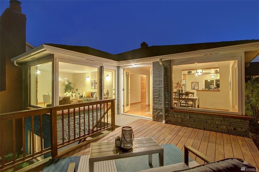 3234 20th Ave S, Seattle&lt;strong&gt;Sold for $1,032,500, Represented Buyer&lt;/strong&gt;