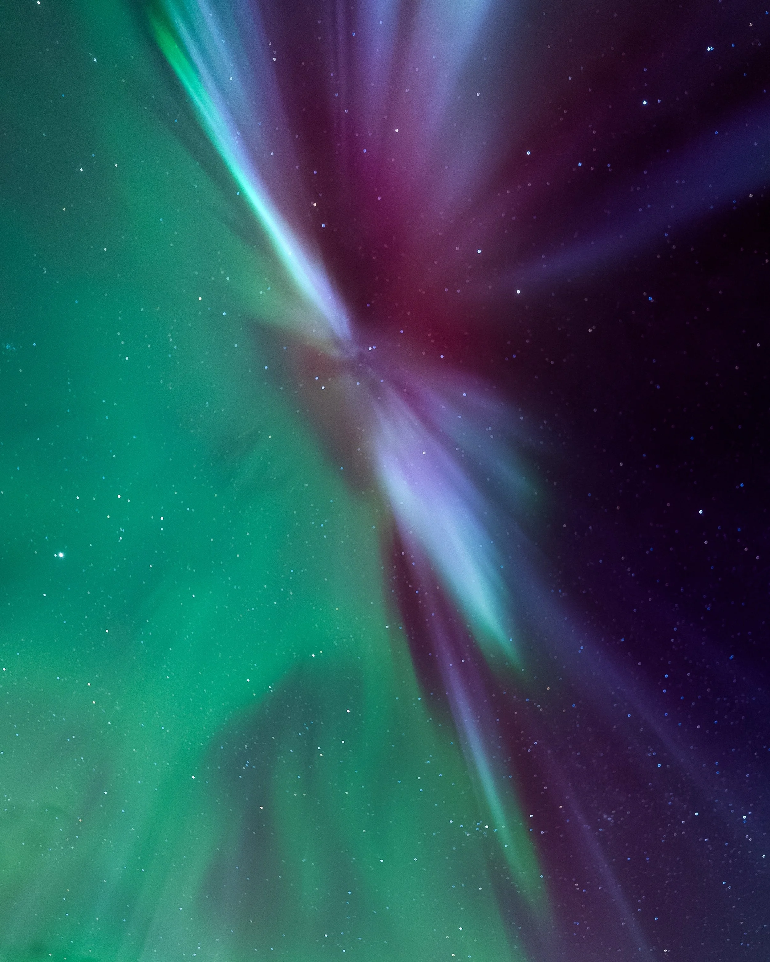 When the aurora turns purple.

Purple is one of my favorite colors to capture in the Northern Lights. It&rsquo;s mainly produced when energetic particles from the Sun interact with nitrogen in our atmosphere, often during stronger aurora activity.

Y